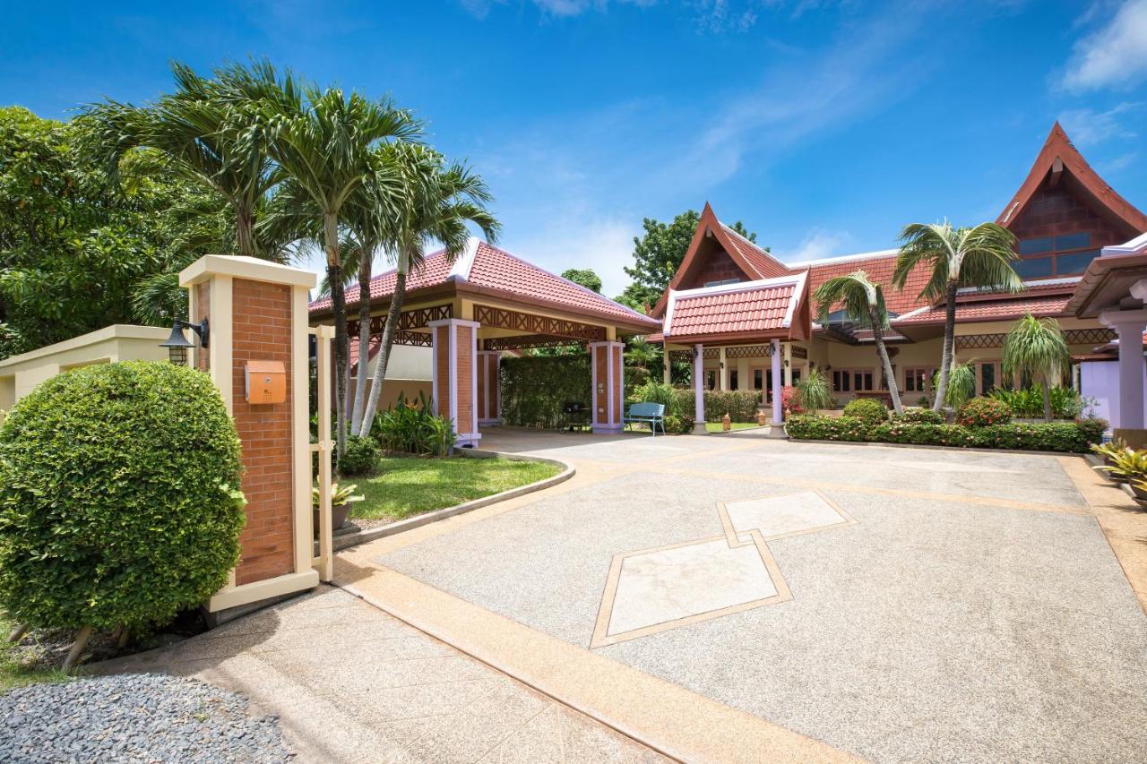 Beautiful 5Br Villa Felicity, Pool & Garden, Near Naiharn Rawai 외부 사진